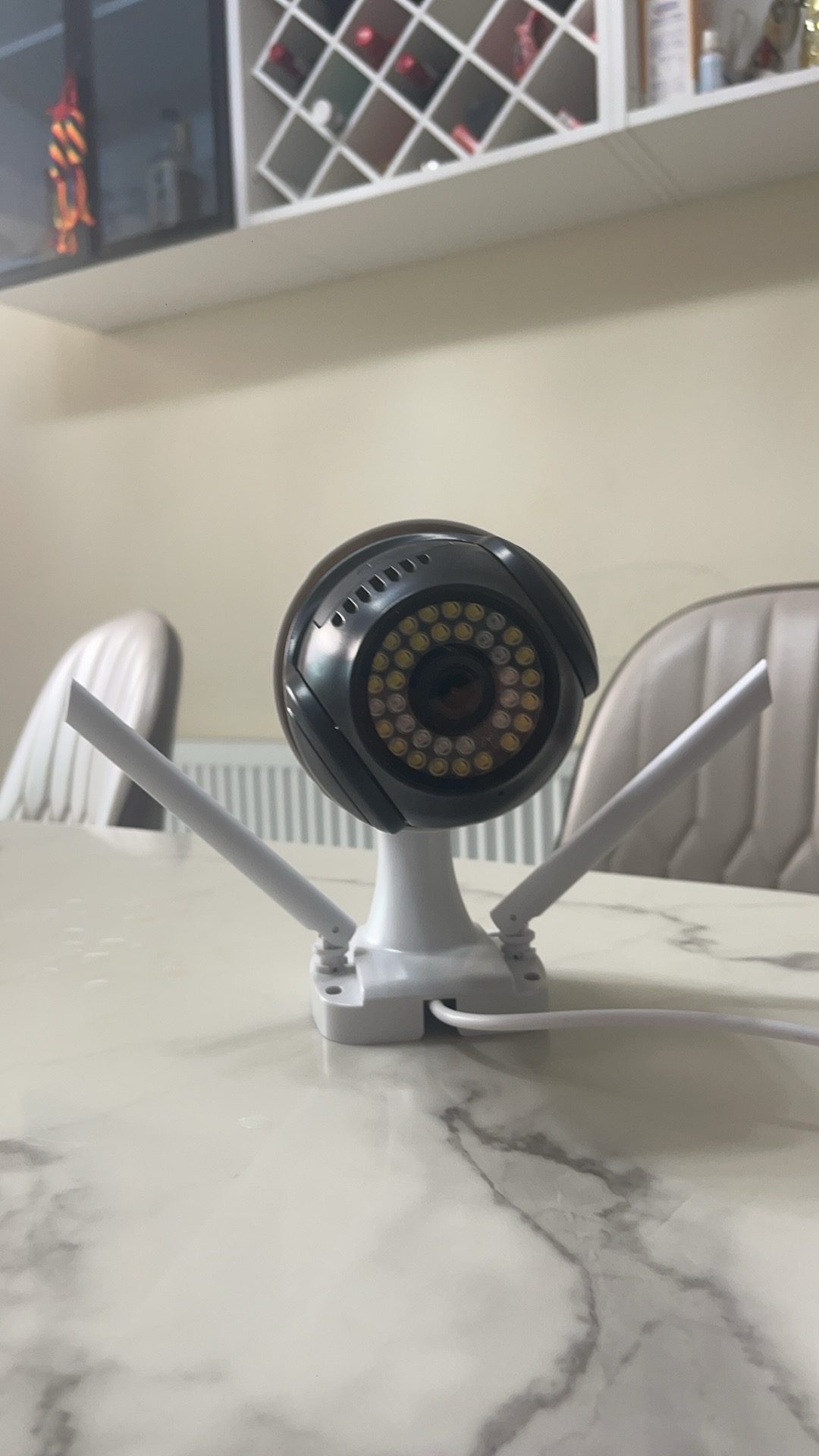 双天线无线WiFi监控摄像头